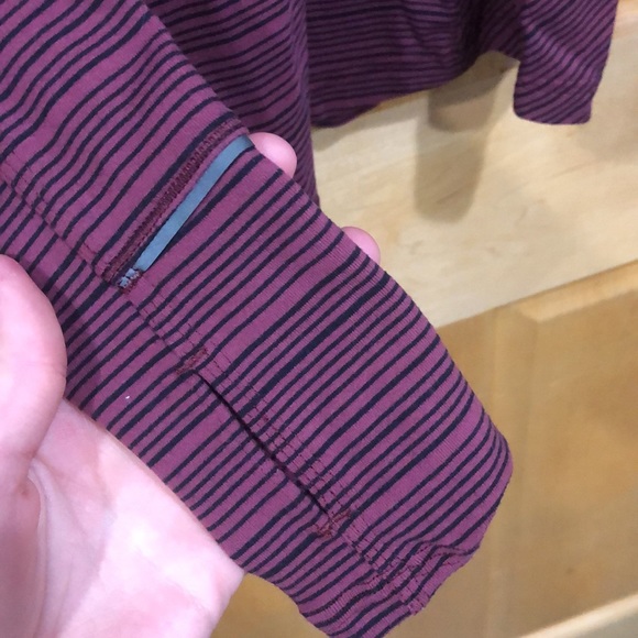 Lululemon Purple and Black Long Sleeve sz 4 - Picture 5 of 5